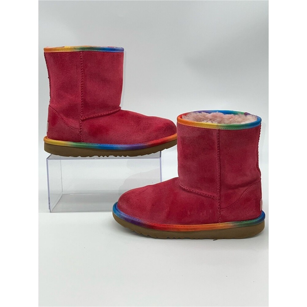 UGG Classic Rainbow‎ Short Fushia Pink Suede Youth Shearling Boots Back to Schoo